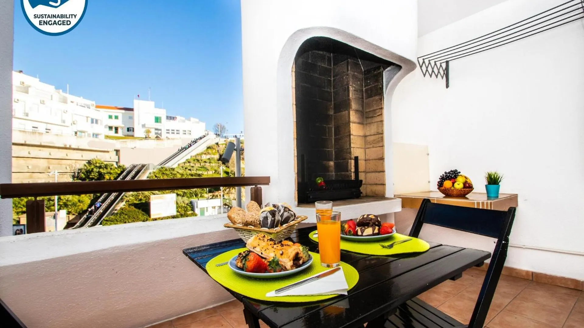Outstanding Studio Apartment Albufeira